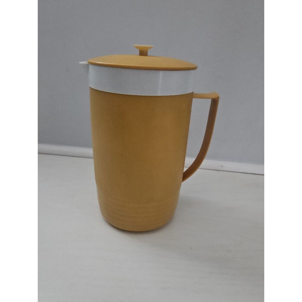 VINTAGE Sunfrost THERM-O-WARE Pitcher Gold Yellow‎